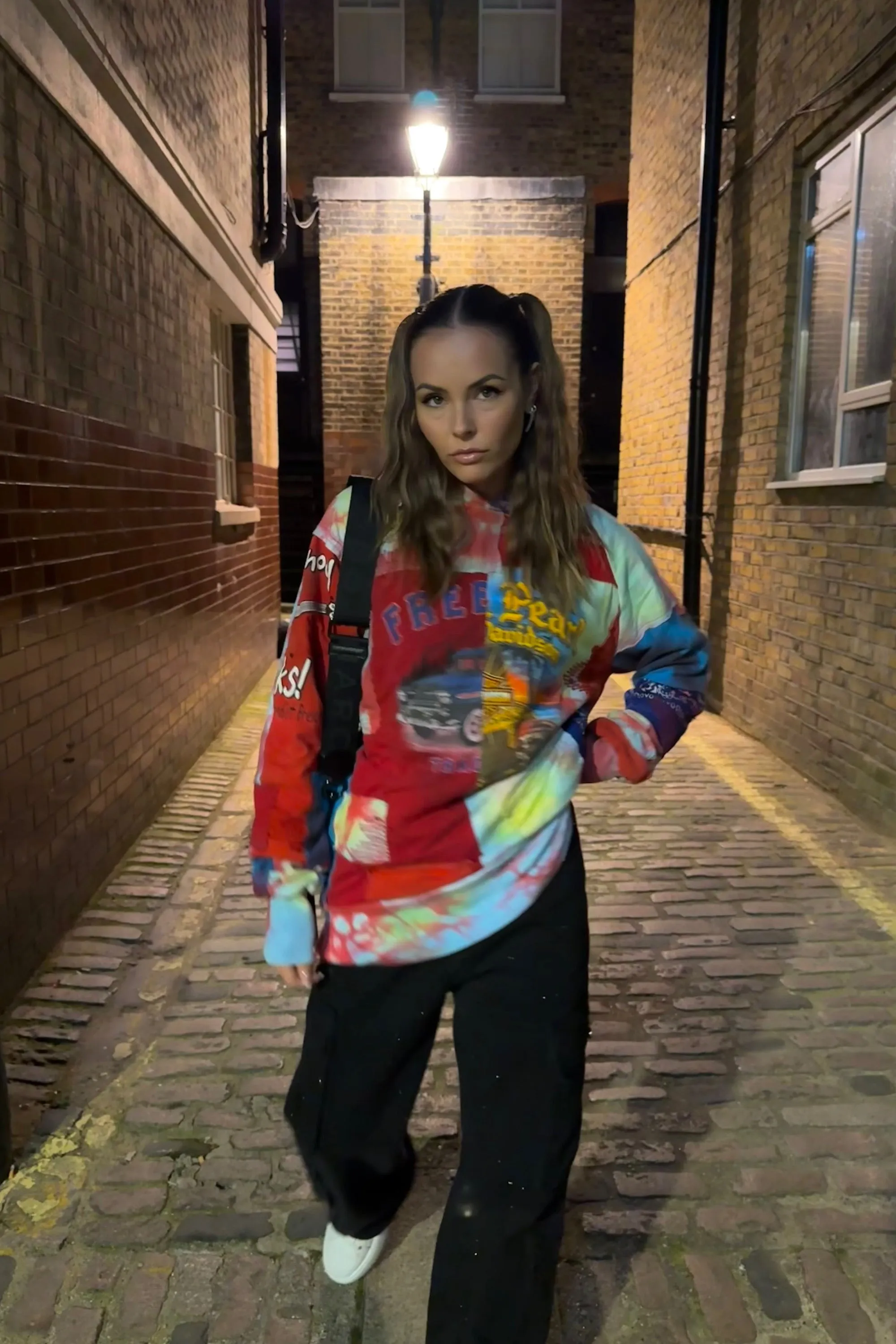 KISS ME TIE DYE HOODIE