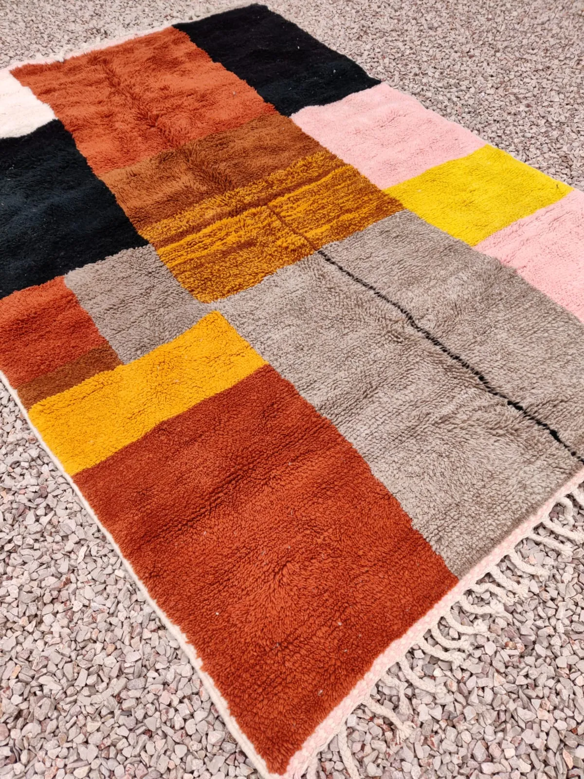 MRIRT BENI OURAIN RUG "FREYA" 8’ 11” x 6’ 5”
