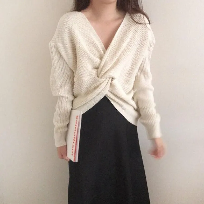 Sweater With Twist And V-Neck