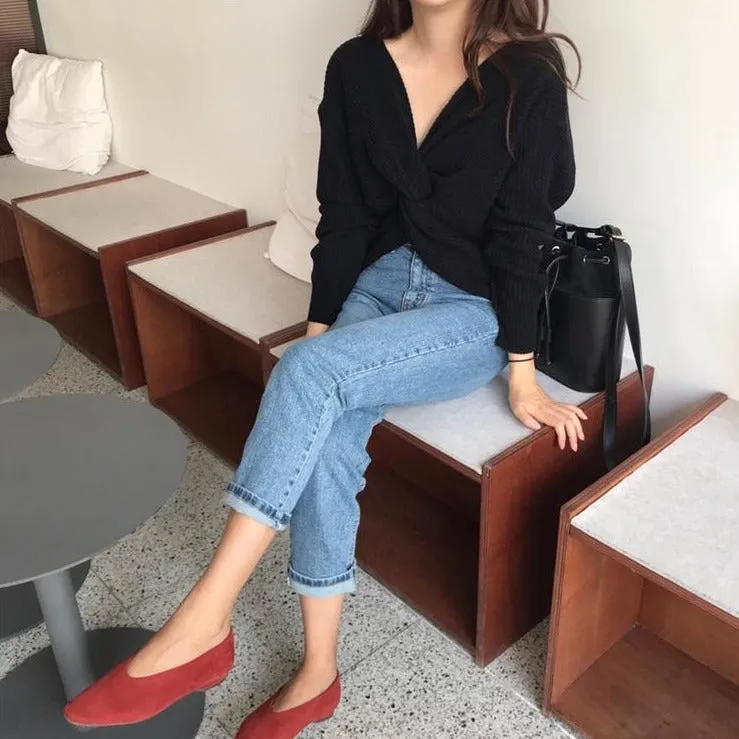 Sweater With Twist And V-Neck